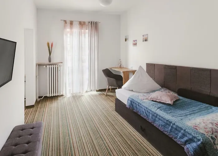 Hoehenrain Gæstehus 3*